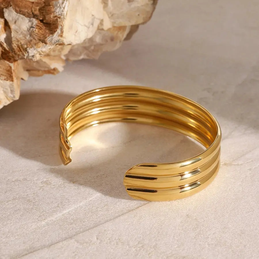 Brazalete Clásico: Oro Puro - Madoma & Co.