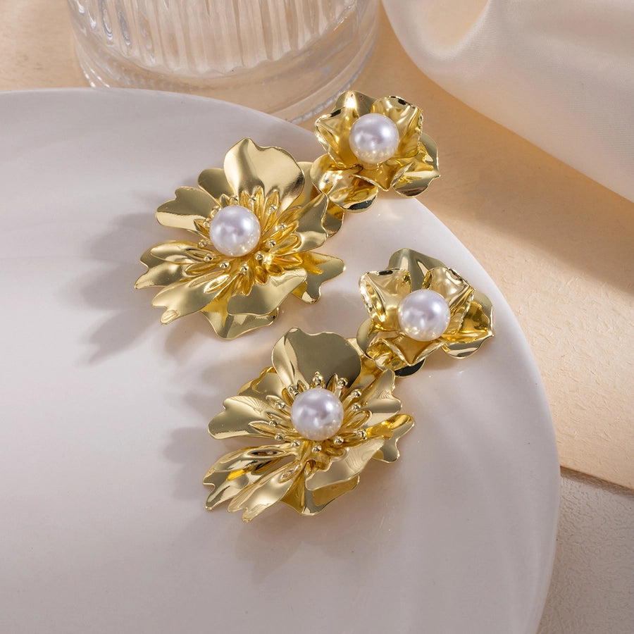 1 Pair Retro Exaggerated Flower Plating Inlay Iron Pearl Ear Studs Madoma & Co.